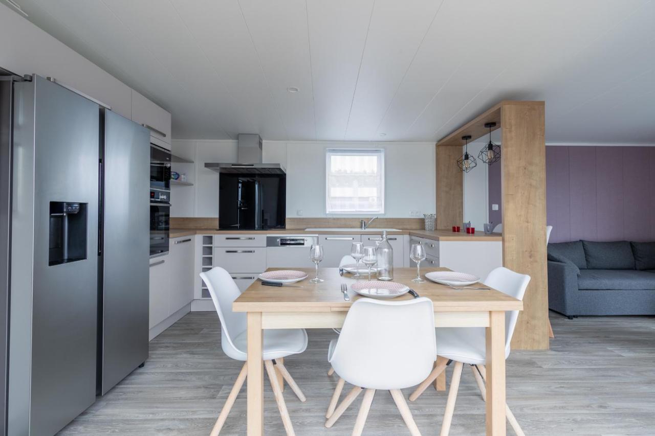 Beau Chalet Pour 4 Pers - Acces Piscine Chauffee Бретіньоль-сюр-Мер Екстер'єр фото