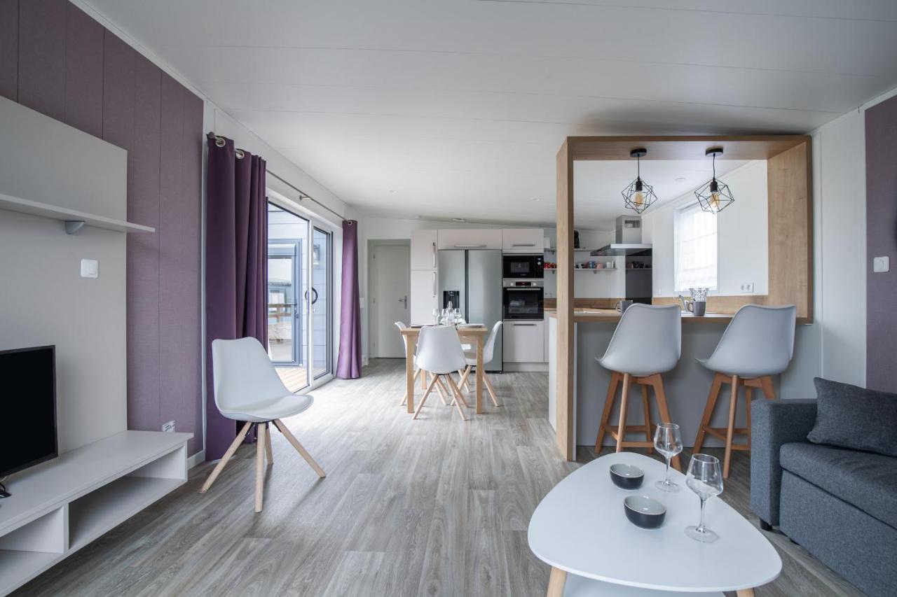 Beau Chalet Pour 4 Pers - Acces Piscine Chauffee Бретіньоль-сюр-Мер Екстер'єр фото