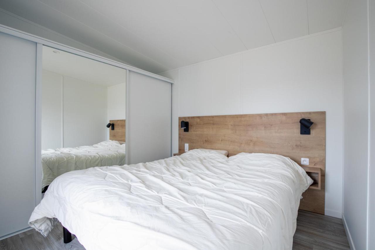 Beau Chalet Pour 4 Pers - Acces Piscine Chauffee Бретіньоль-сюр-Мер Екстер'єр фото